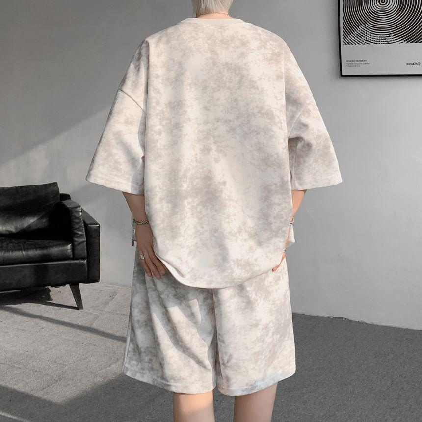 Set: Short Sleeve Round Neck Lettering Embroidered Tie Dye T-Shirt + Elastic Waist Sweat Shorts Product Image