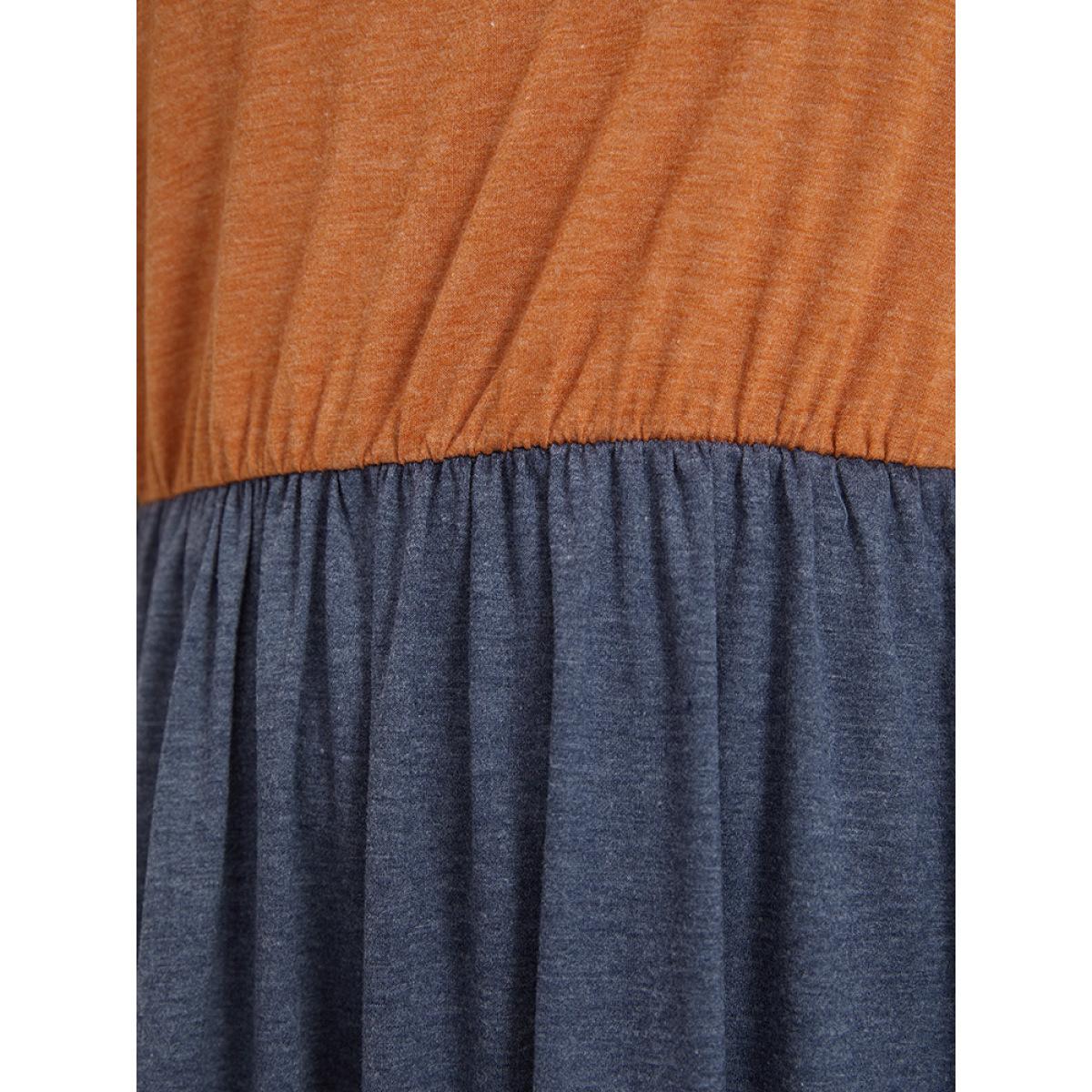 Plus Size Supersoft Essentials Contrast Pocket Gathered Elastic Waist Dress DarkBlue Women Casual Plain Round Neck Short sleeve Curvy Midi Dress BloomChic 12/L Product Image