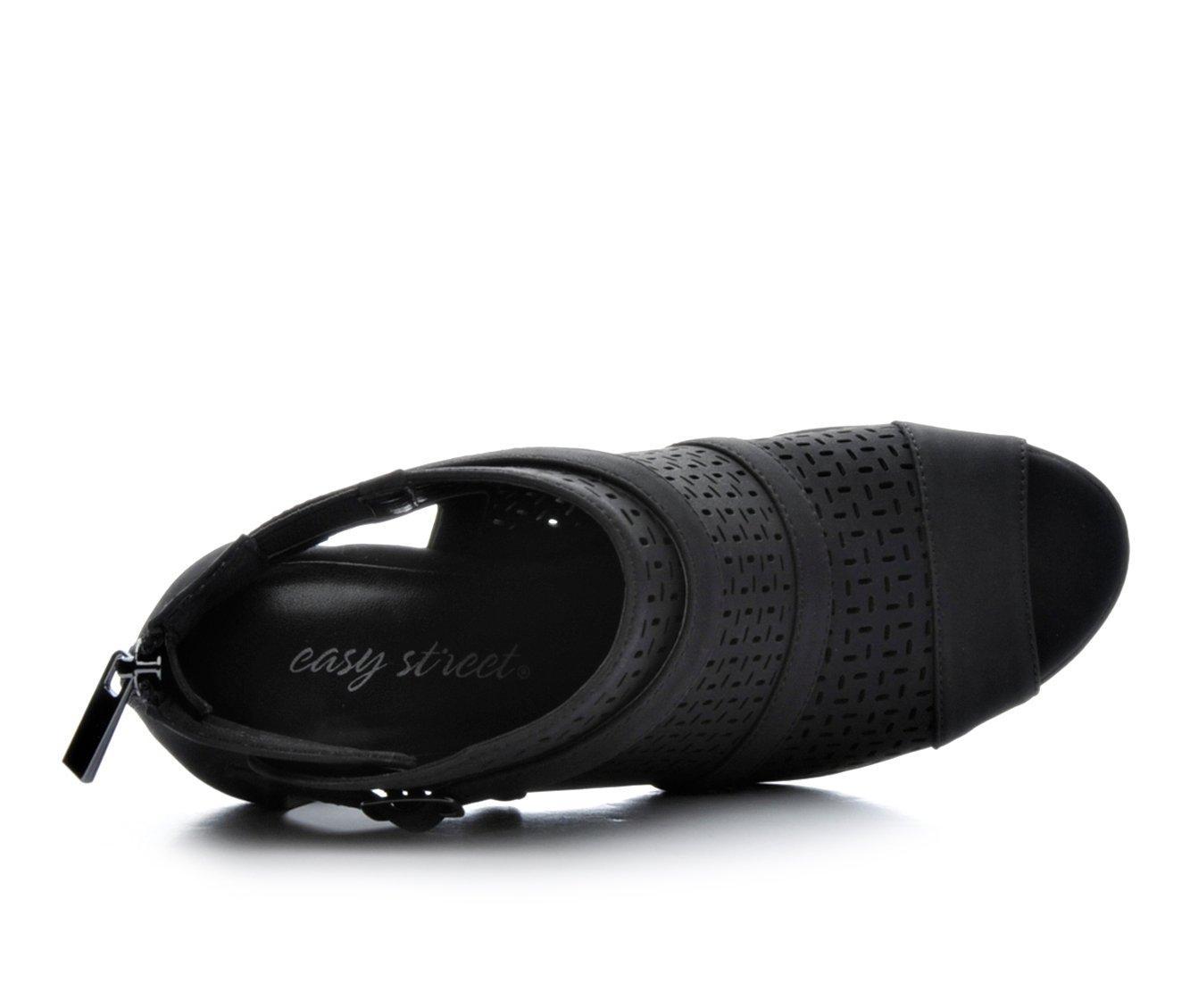 Women's Easy Street Carrigan Booties Product Image