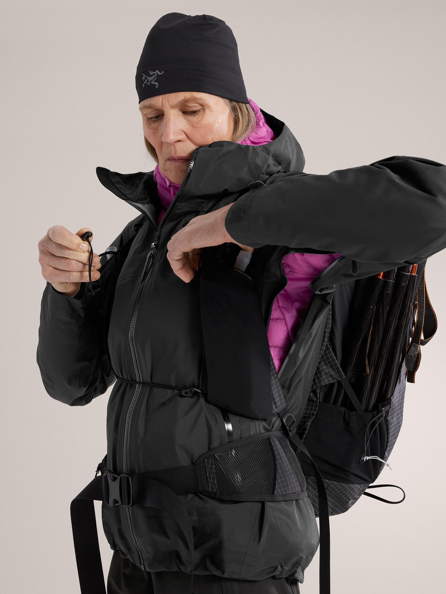 Beta AR Jacket Stormhood Women's Product Image