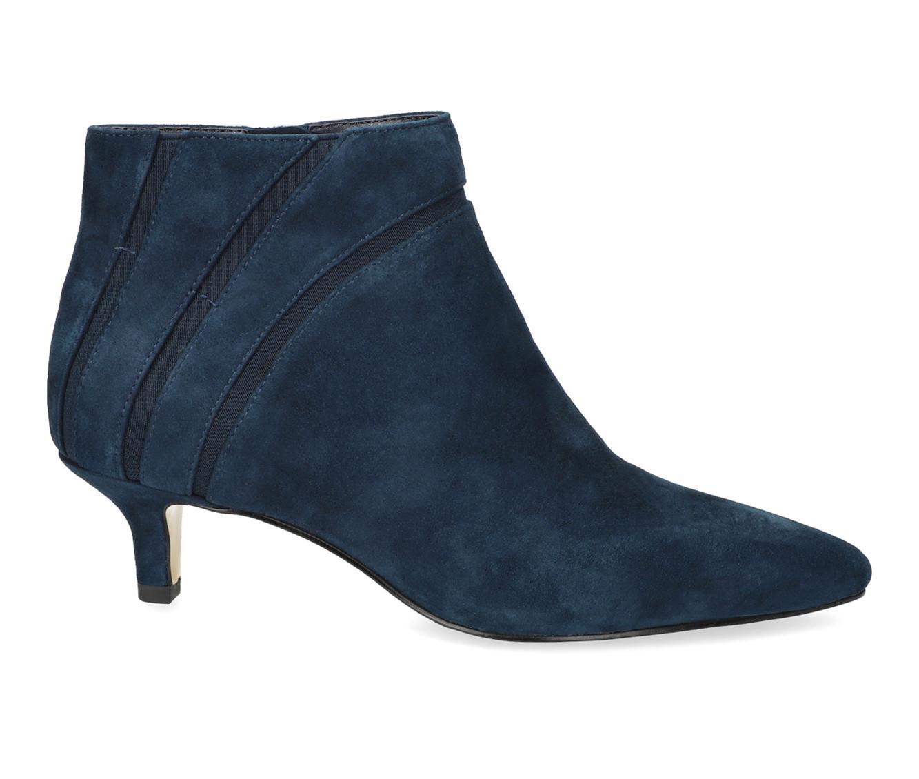 Women's Bella Vita Faraday Booties Product Image