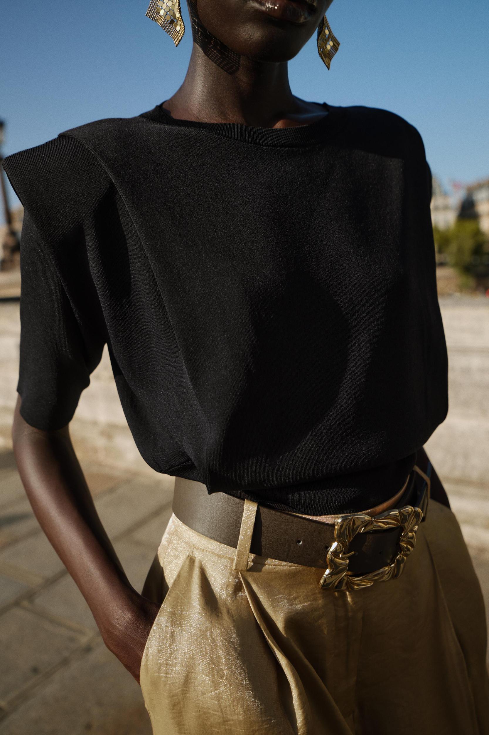 SHOULDER PAD KNIT TOP Product Image