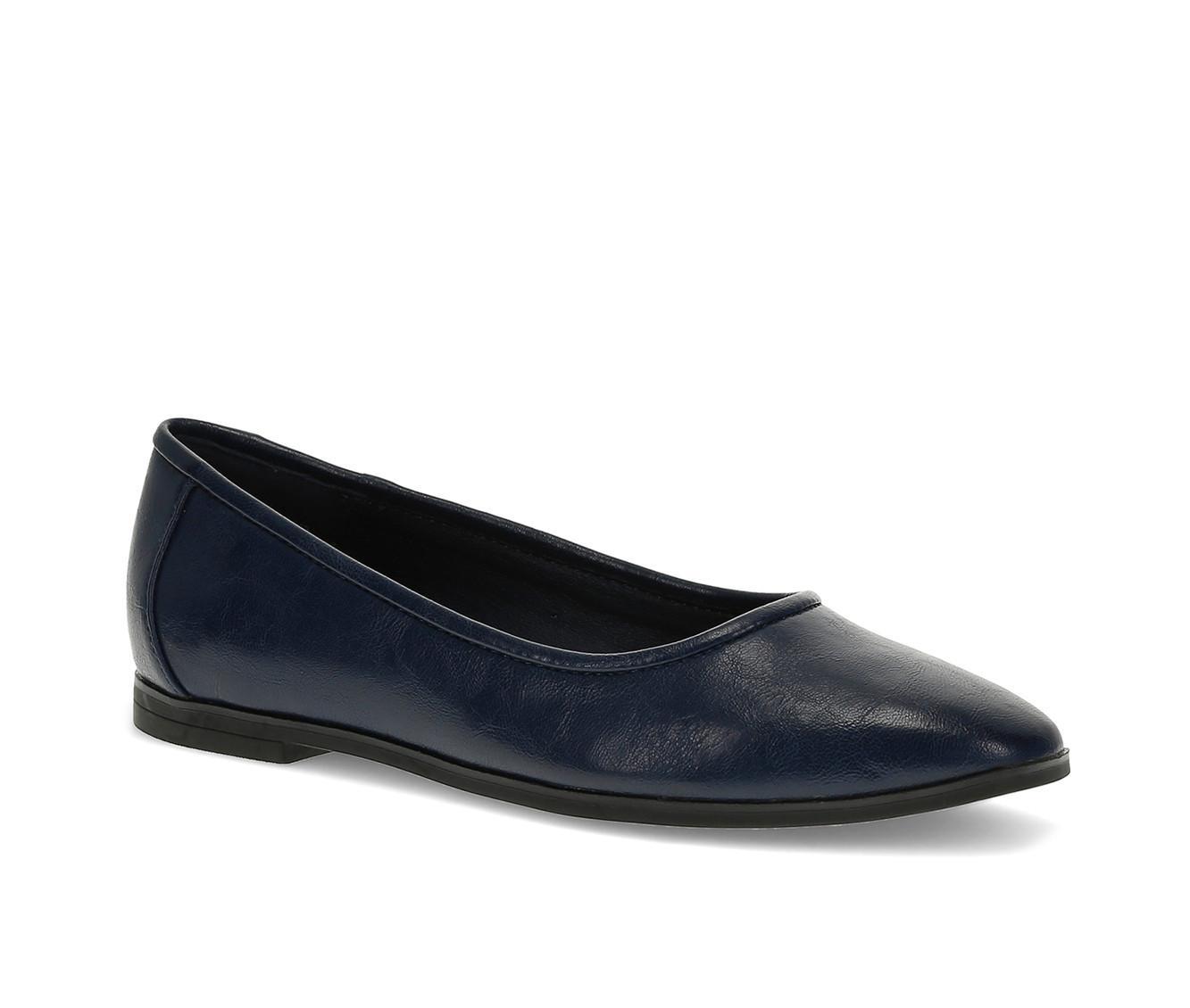 Women's Baretraps Tania Flats Product Image