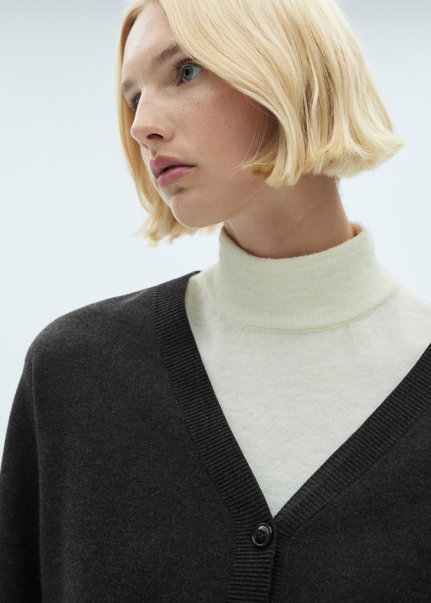 V-neck knitted cardigan - Women | MANGO USA Product Image