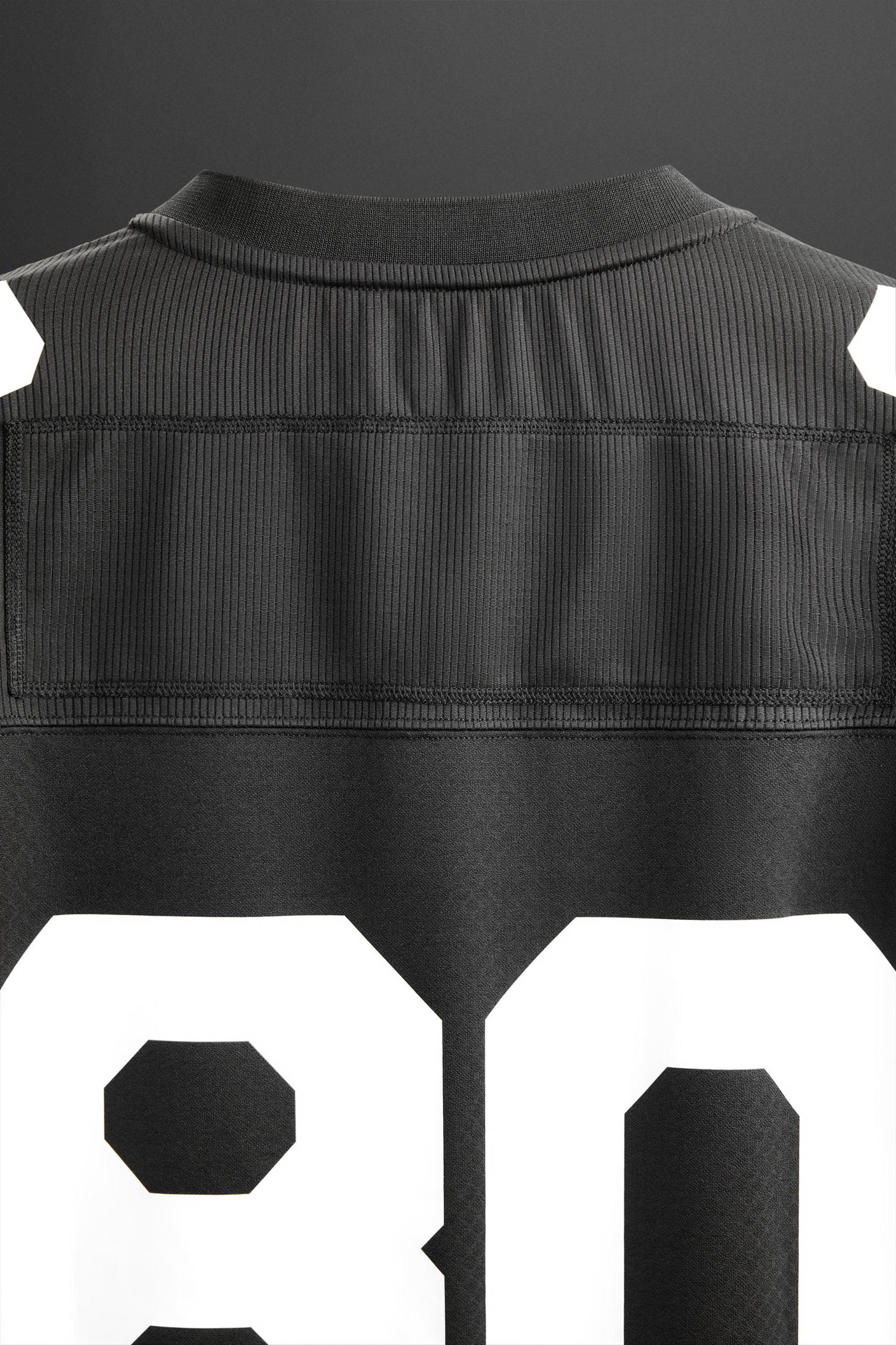 FOOTBALL JERSEY Product Image