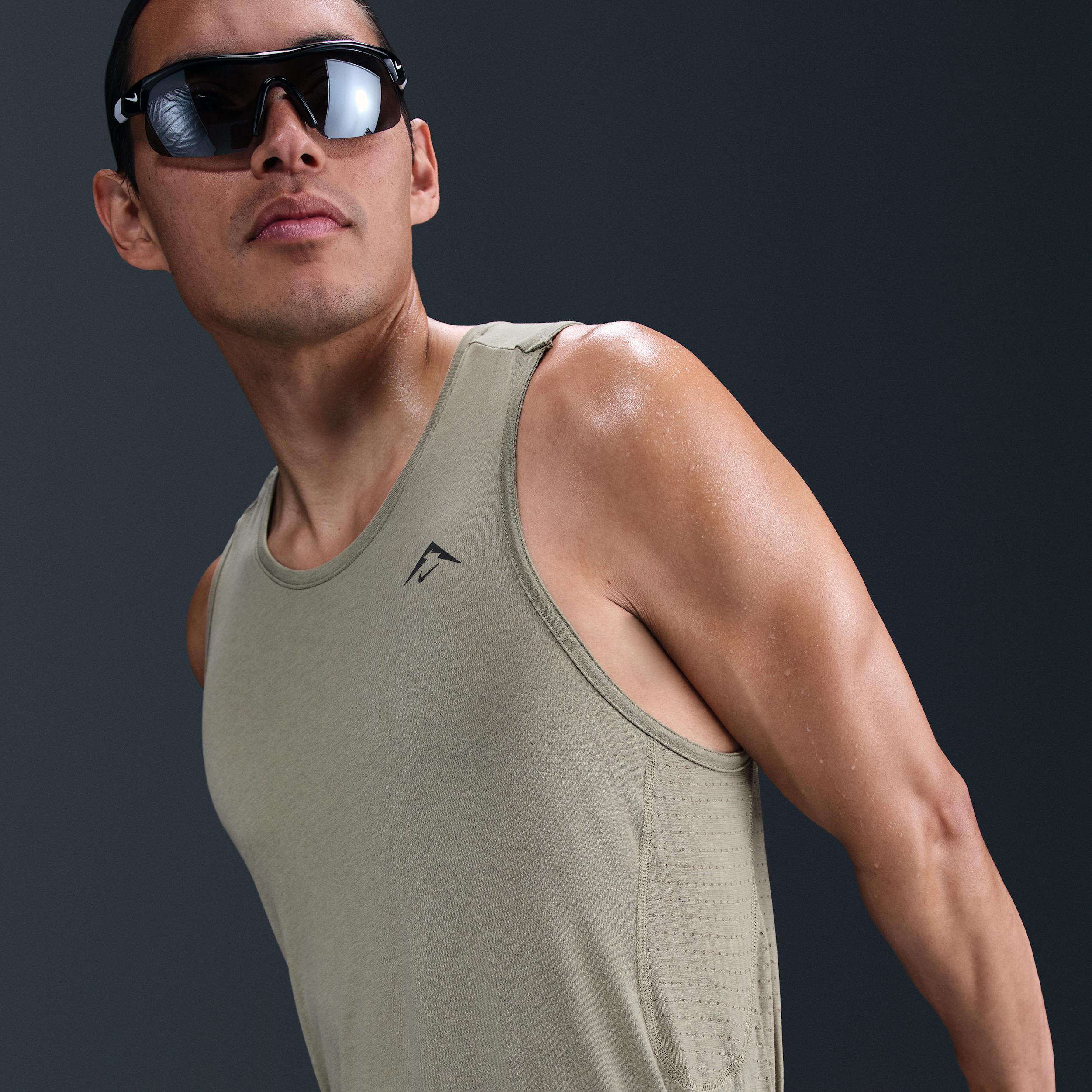 Nike Mens Solar Chase Dri-FIT ADV Running Tank Top | HJ4168-320 Product Image