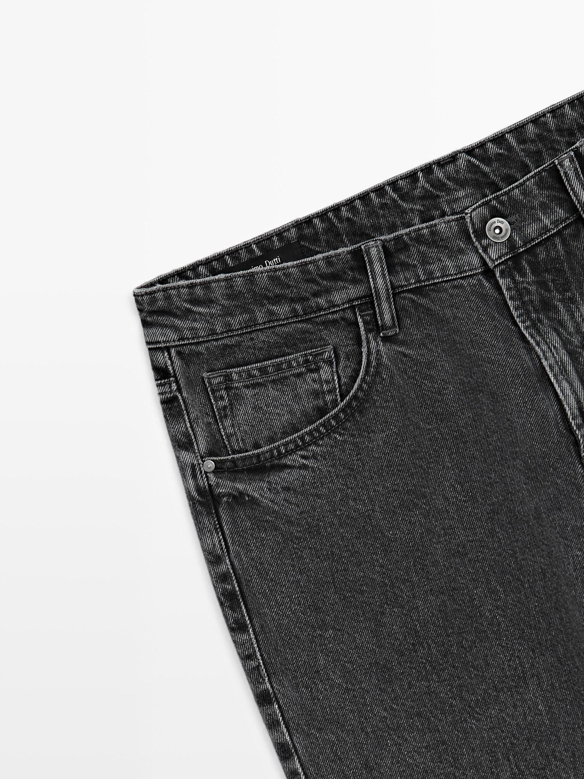 Tapered fit jeans Product Image