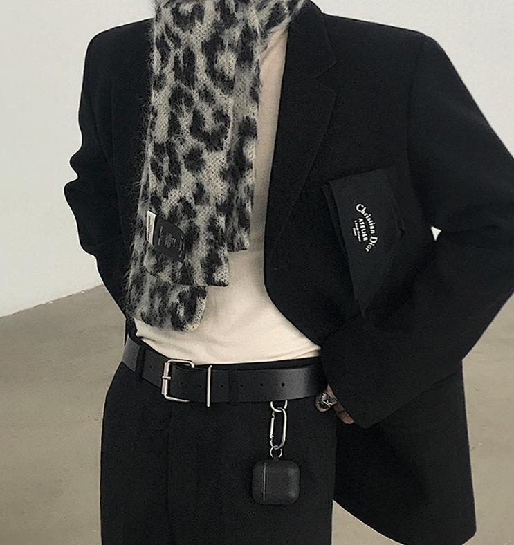 RT BLACK BUCKLE BELT Product Image