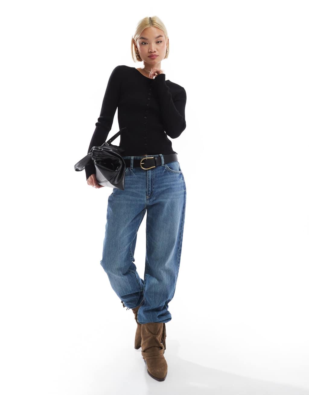 Stradivarius fitted ribbed cardigan in black Product Image