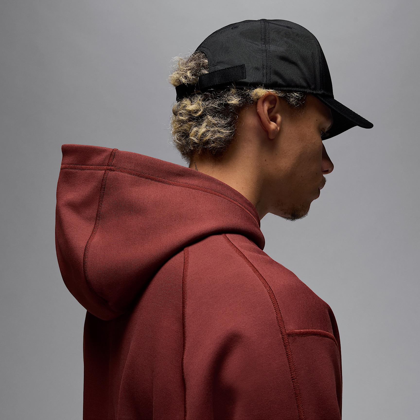 Men's Jordan Sport Hoop Fleece Dri-FIT Pullover Hoodie Product Image