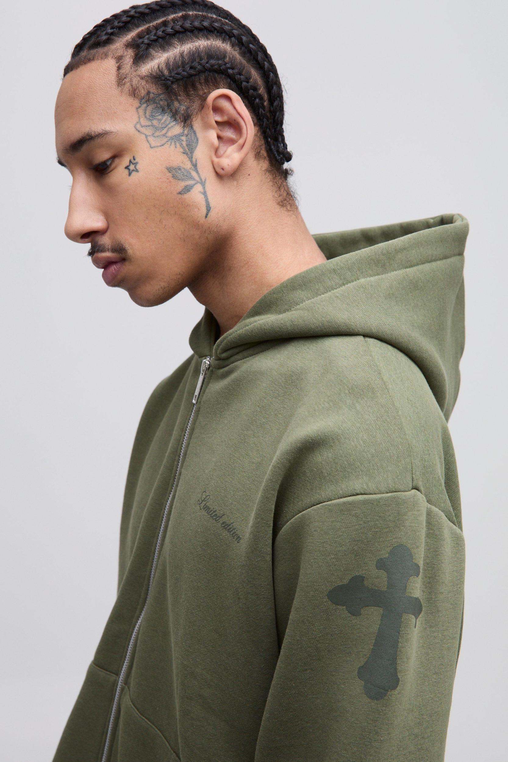Oversized Boxy Limited Edition Cross Print Hooded Short Tracksuit | boohooMAN USA Product Image