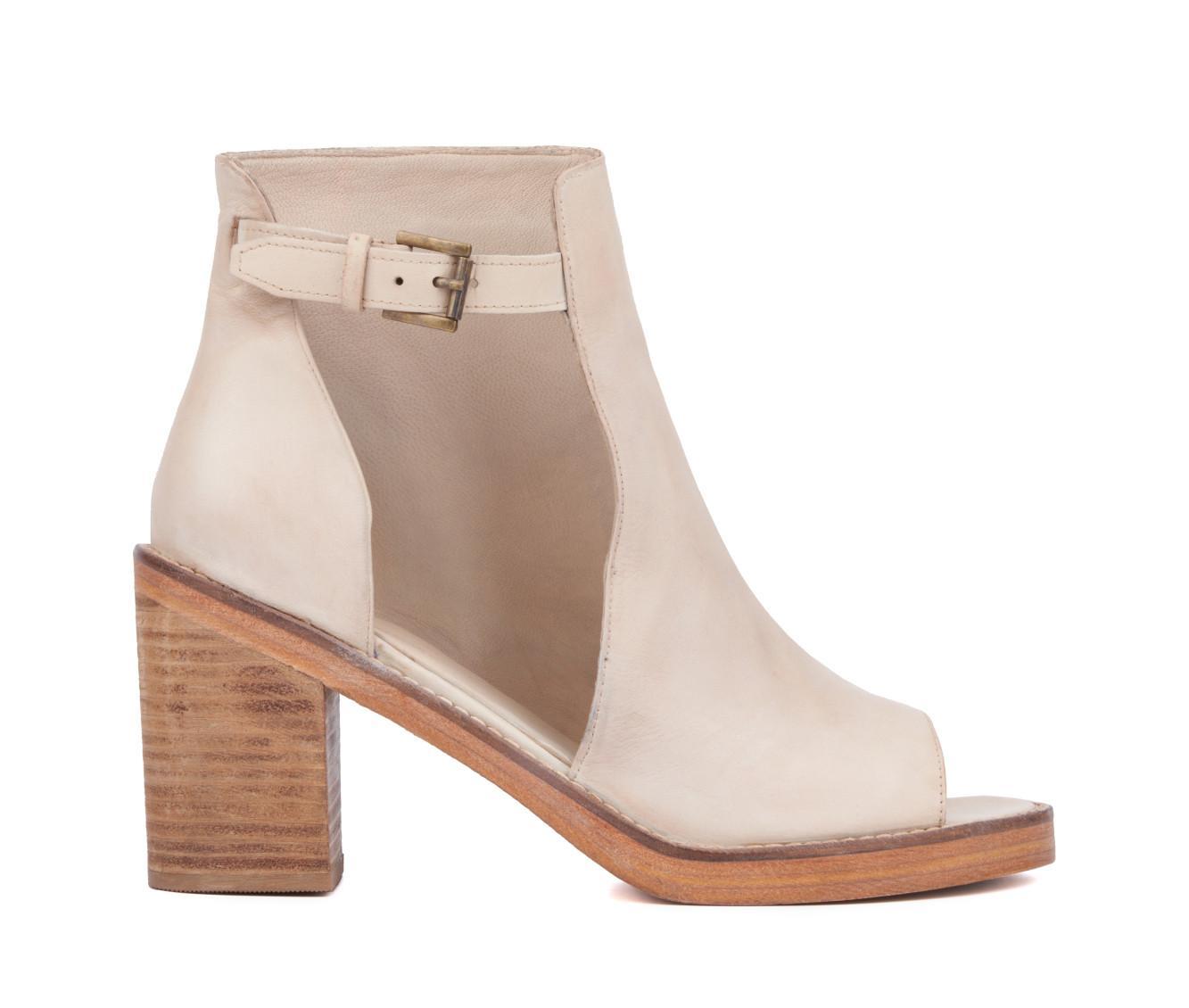 Women's Vintage Foundry Co Laverne Dress Sandals Product Image