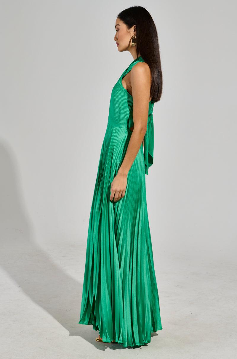ALWAYS THE GUEST PLEATED MAXI DRESS IN KELLY GREEN Product Image