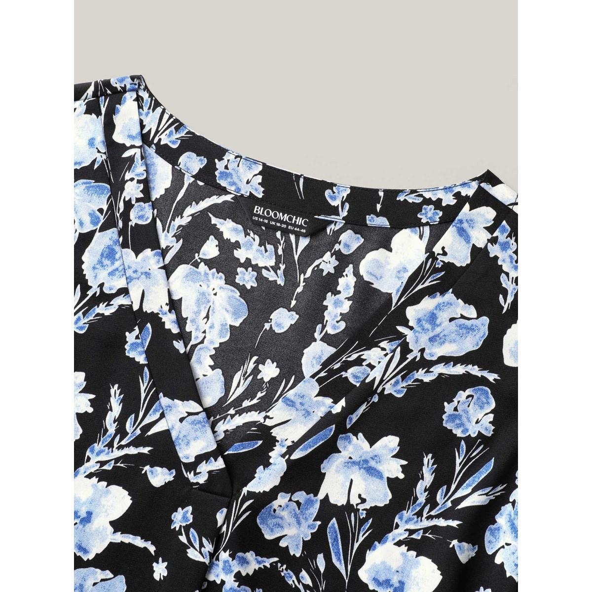 Plus Size Floral Print Pleated Front Tank Top Women Black Contrast V-neck Everyday-Elegant Tank Tops Camis BloomChic 10/M Product Image