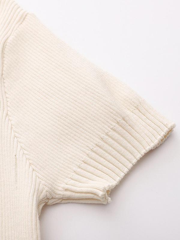 Contrast Color Polo Neck Short Sleeve Knit Product Image