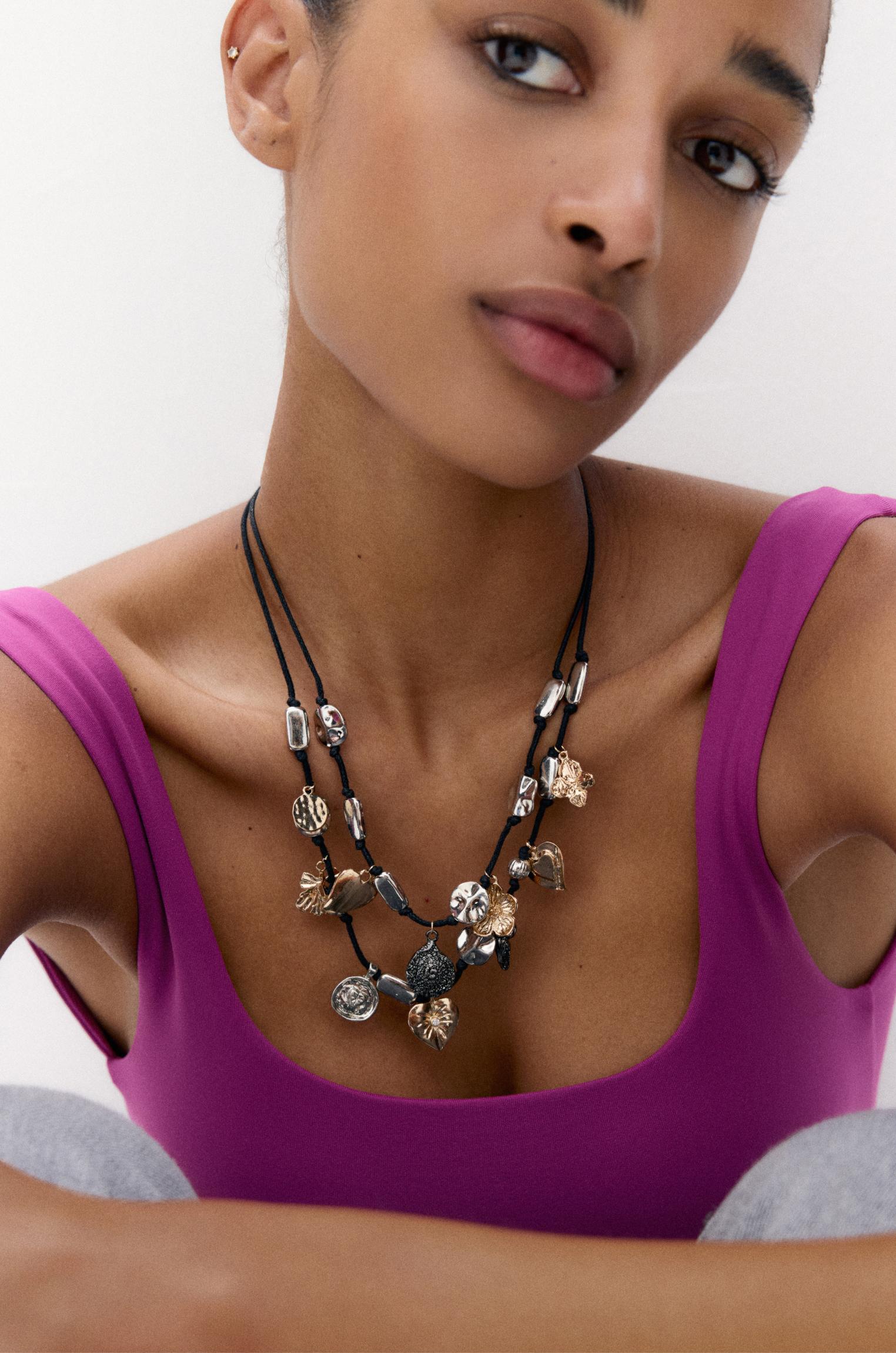 Metallic bead necklace Product Image