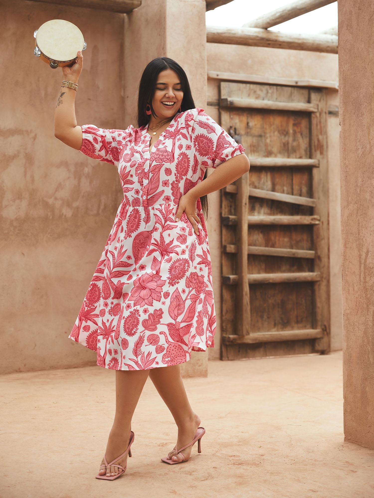 Plus Size Plants & Animal Print Notched Lantern Sleeve Dress Salmon Women Resort Non Notched collar Short sleeve Curvy Midi Dress BloomChic 12/L Product Image