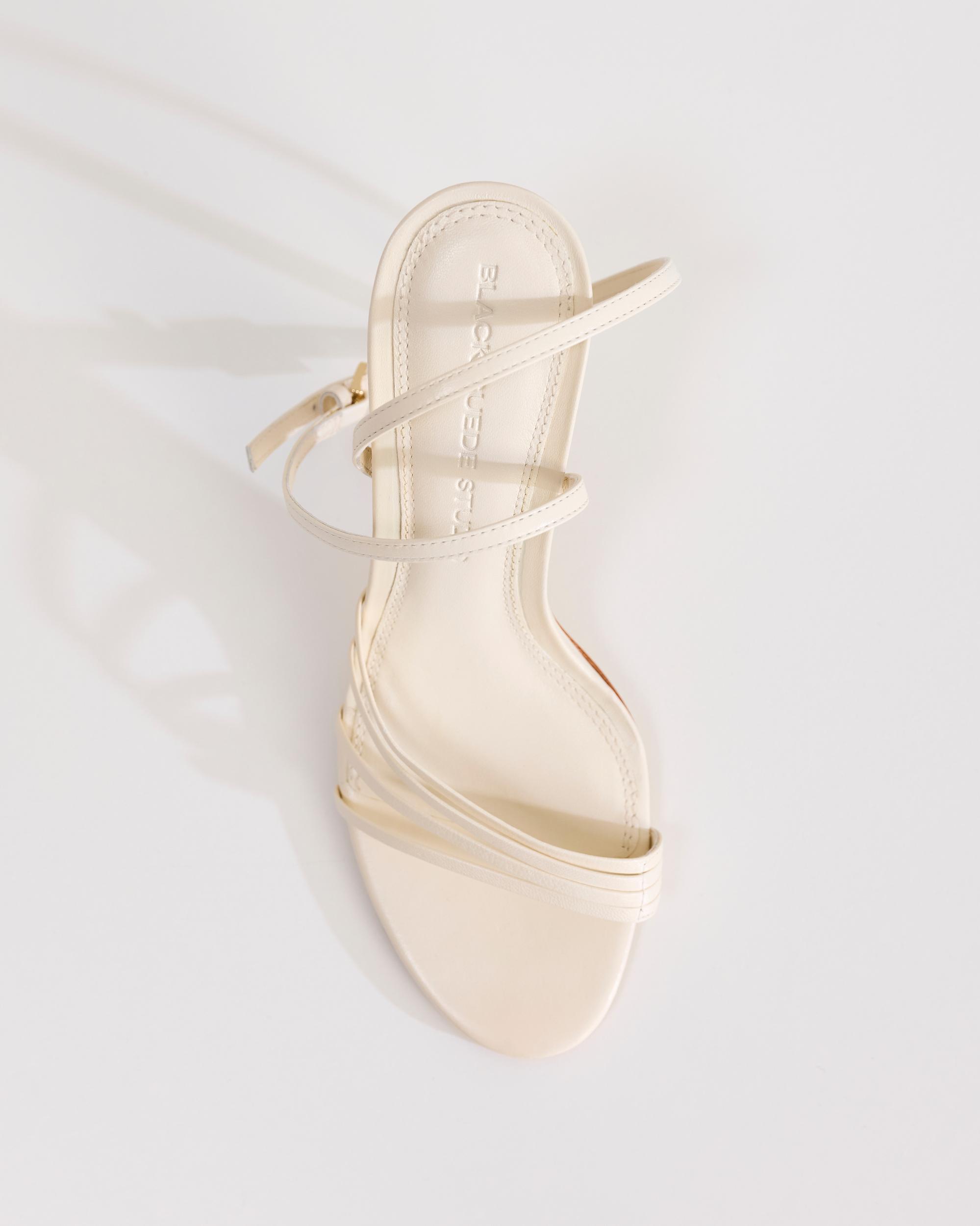 Ella 100 Sandal Product Image