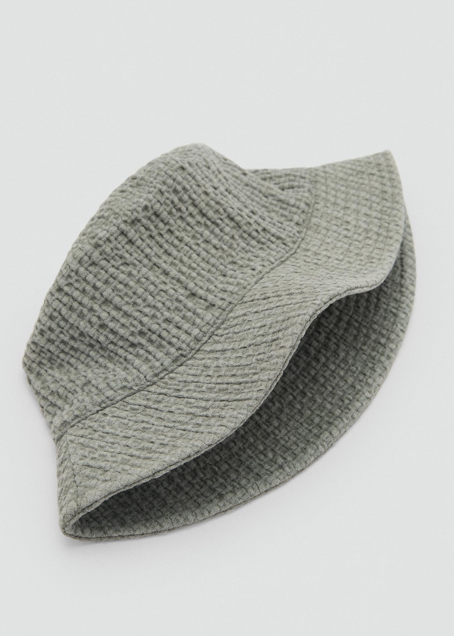 Textured cotton bucket hat - Women | MANGO USA Product Image