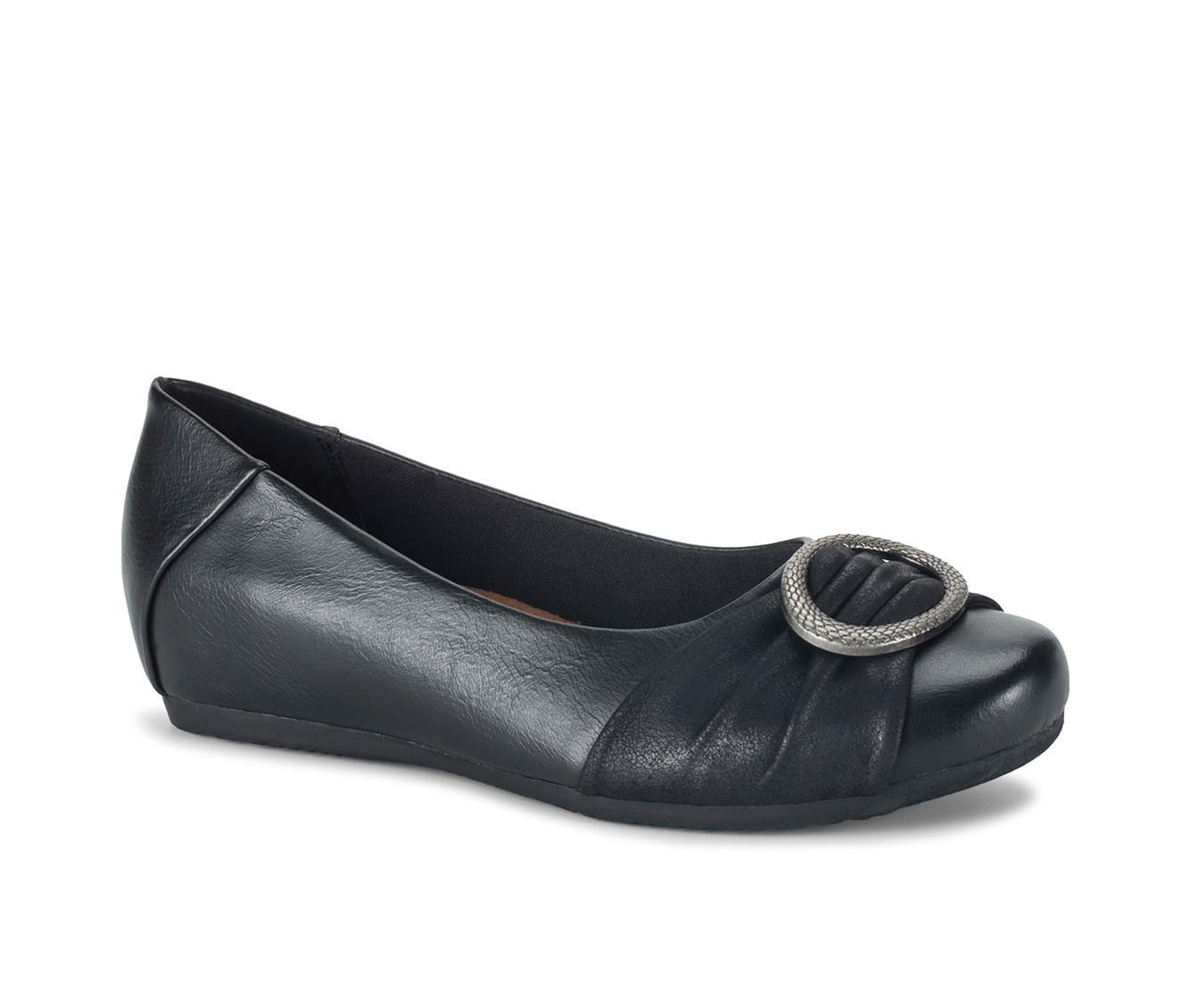 Women's Baretraps Mabley Flats Product Image