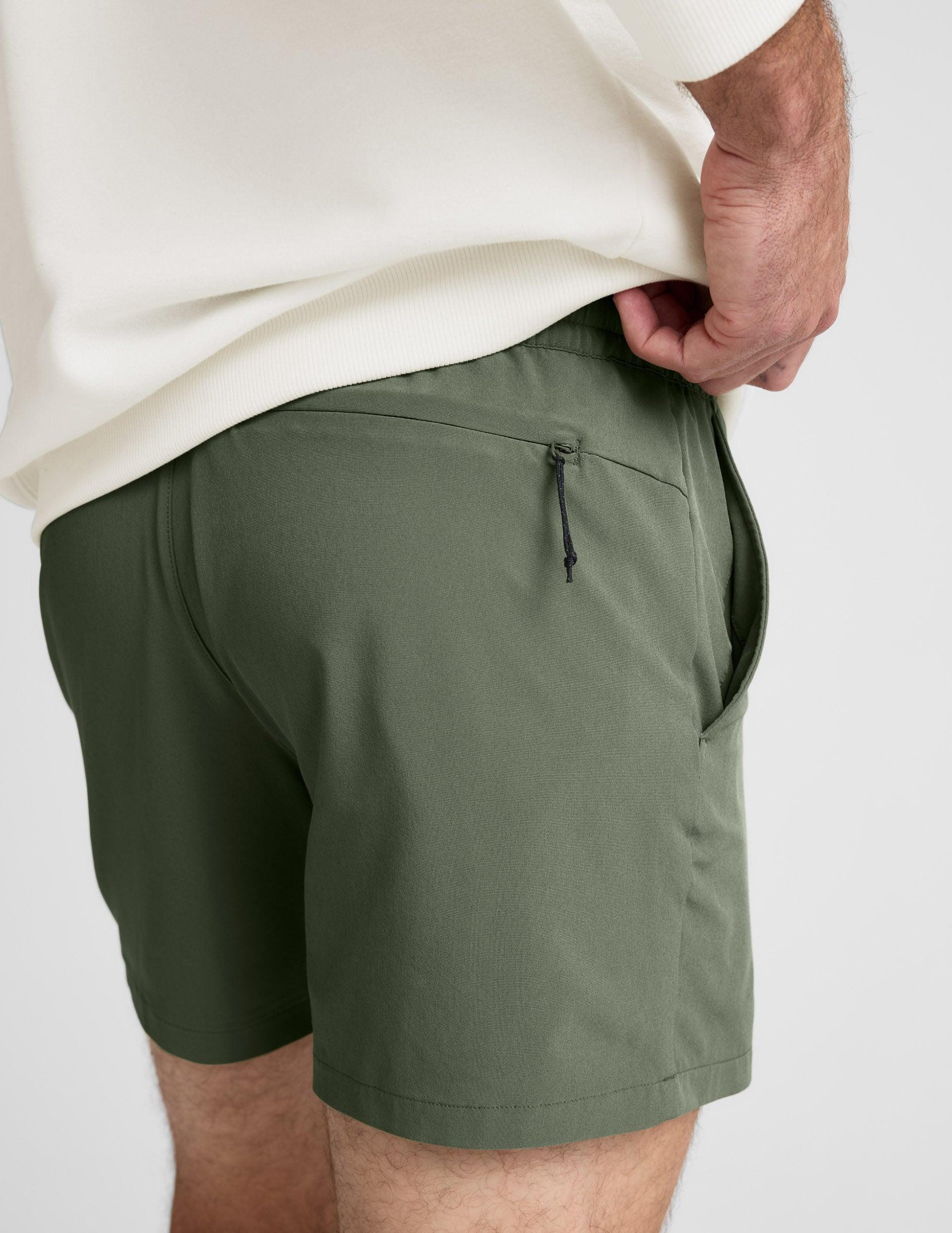 Pivotal 2.0 Men's Short 5" Male Product Image
