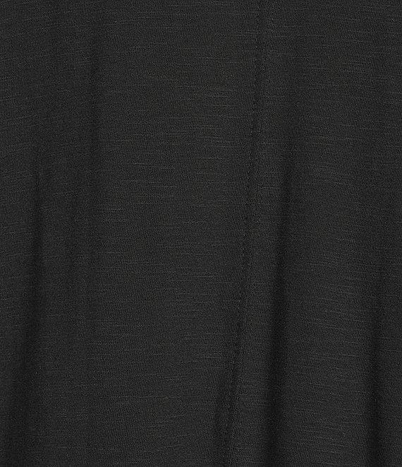 Intro Petite Size Solid V-Neck Short Sleeve Tee Product Image