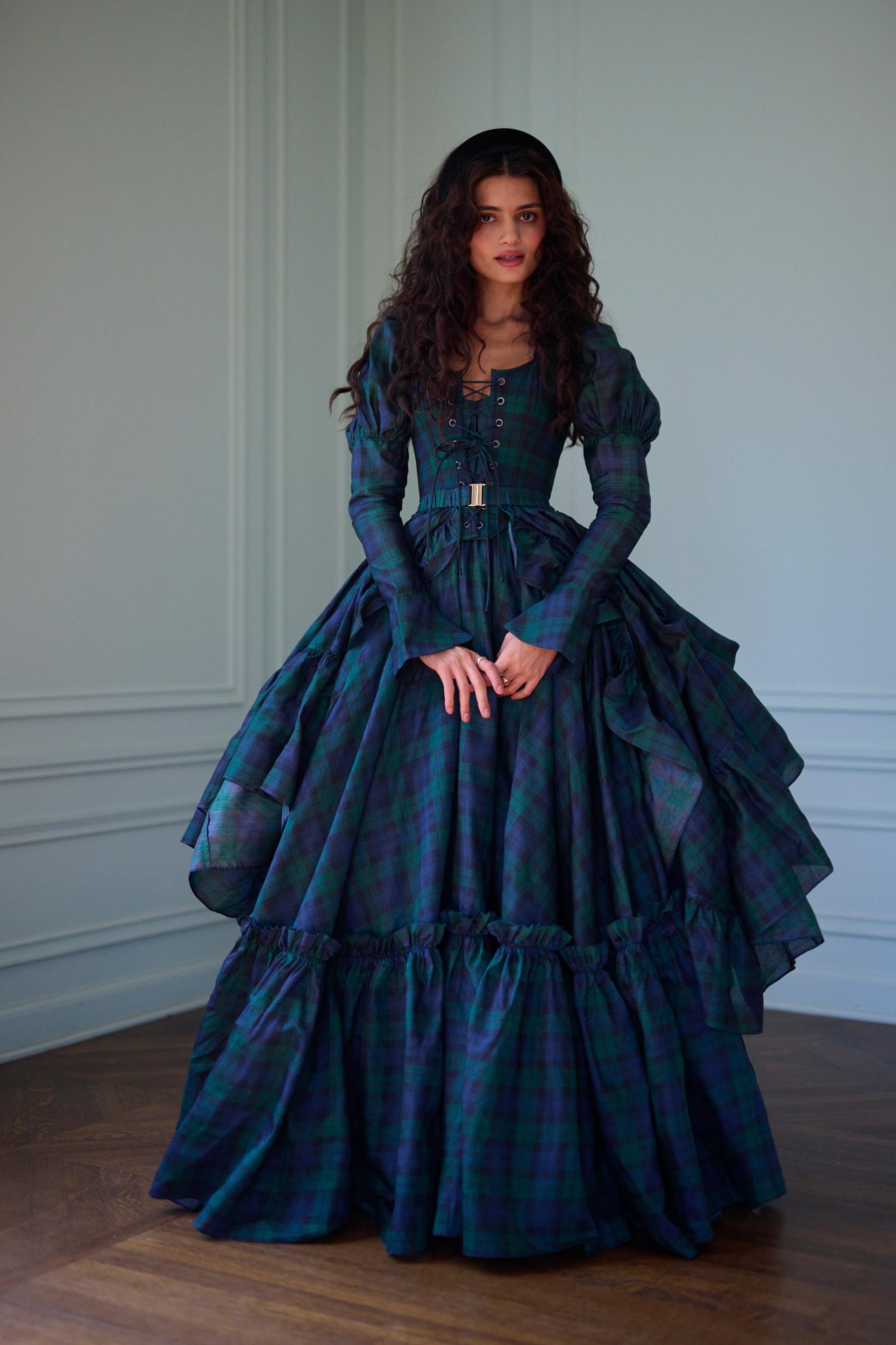 The Scotland Plaid Duchess Tournure Product Image