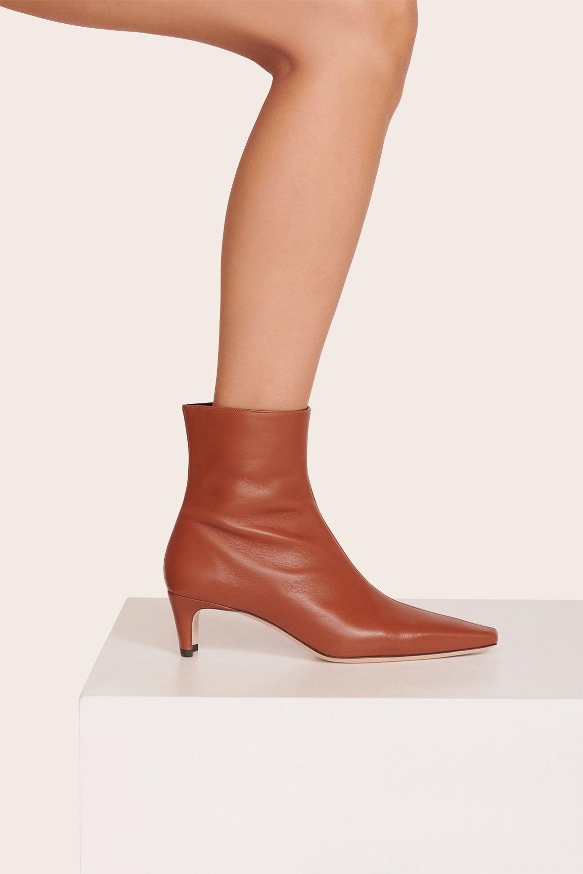 WALLY ANKLE BOOT | TAN Product Image