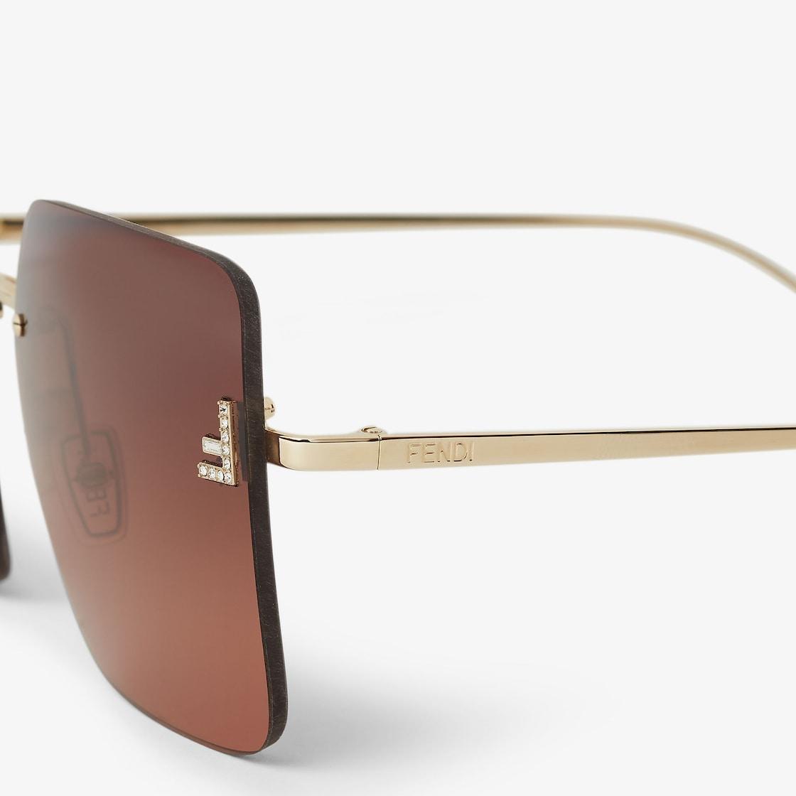 Fendi First CrystalGold metal sunglasses with sienna brown gradient lenses Product Image