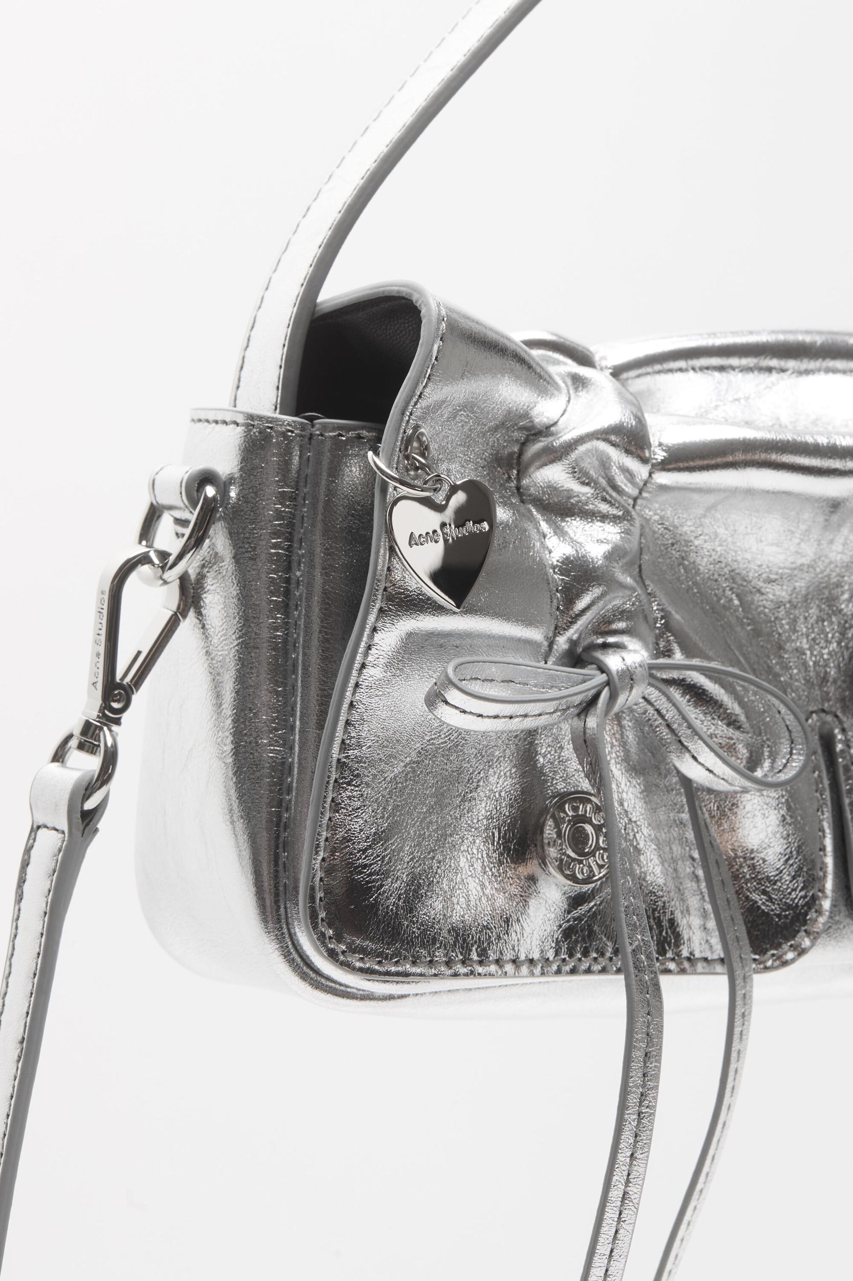 Multipocket micro metallic bag Product Image