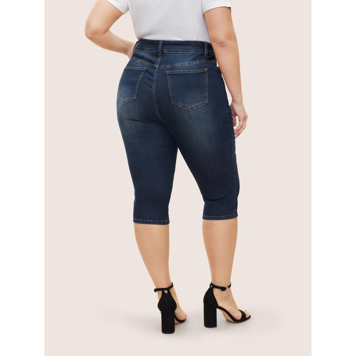 Plus Size Floral Embroidered Skinny Below The Knees Jeans Women Midnight Elegant Natural Flowers Non High stretch Slanted pocket Jeans BloomChic 12/L Product Image