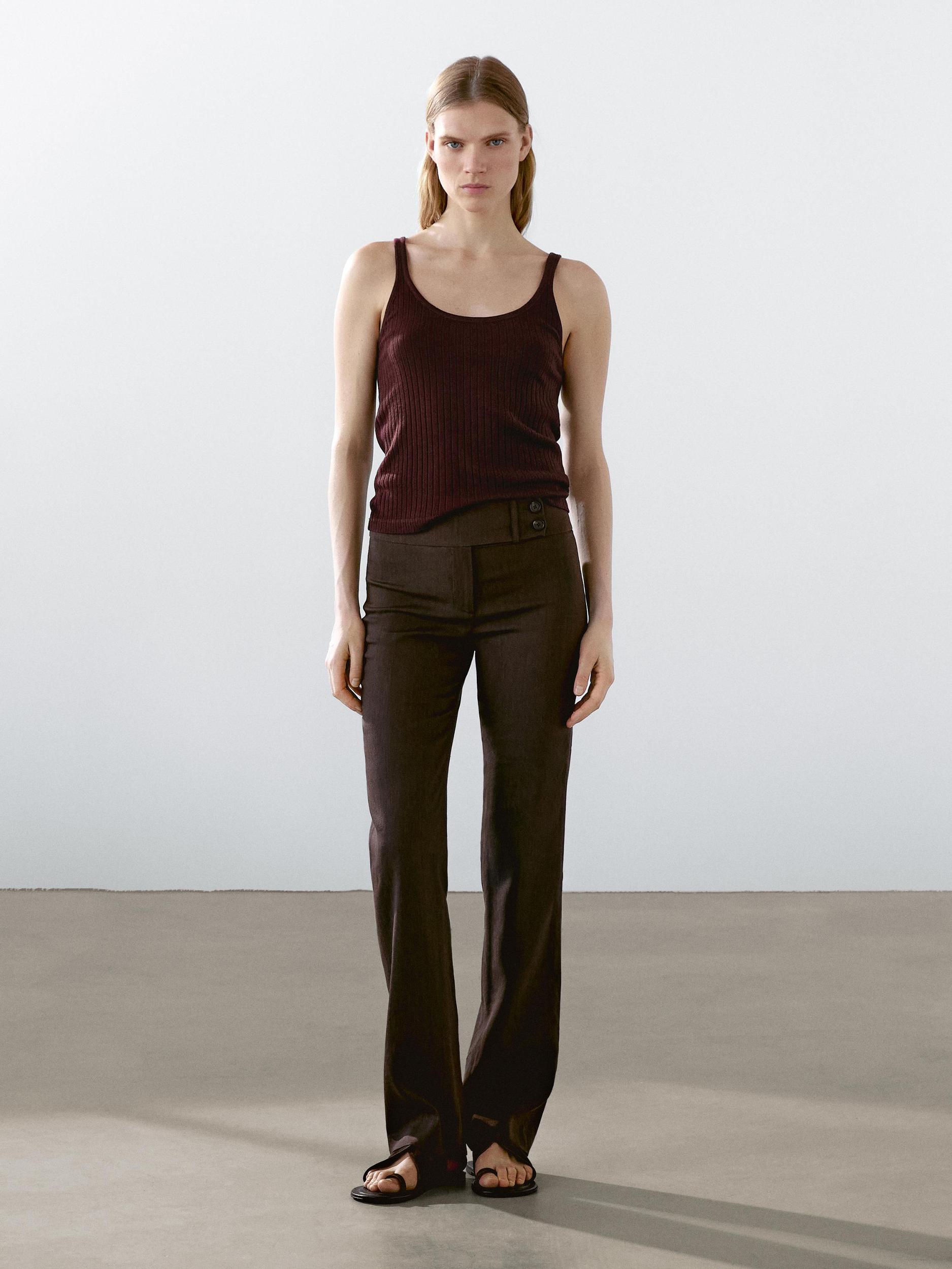 Sleeveless 100% cotton knit T-shirt Product Image