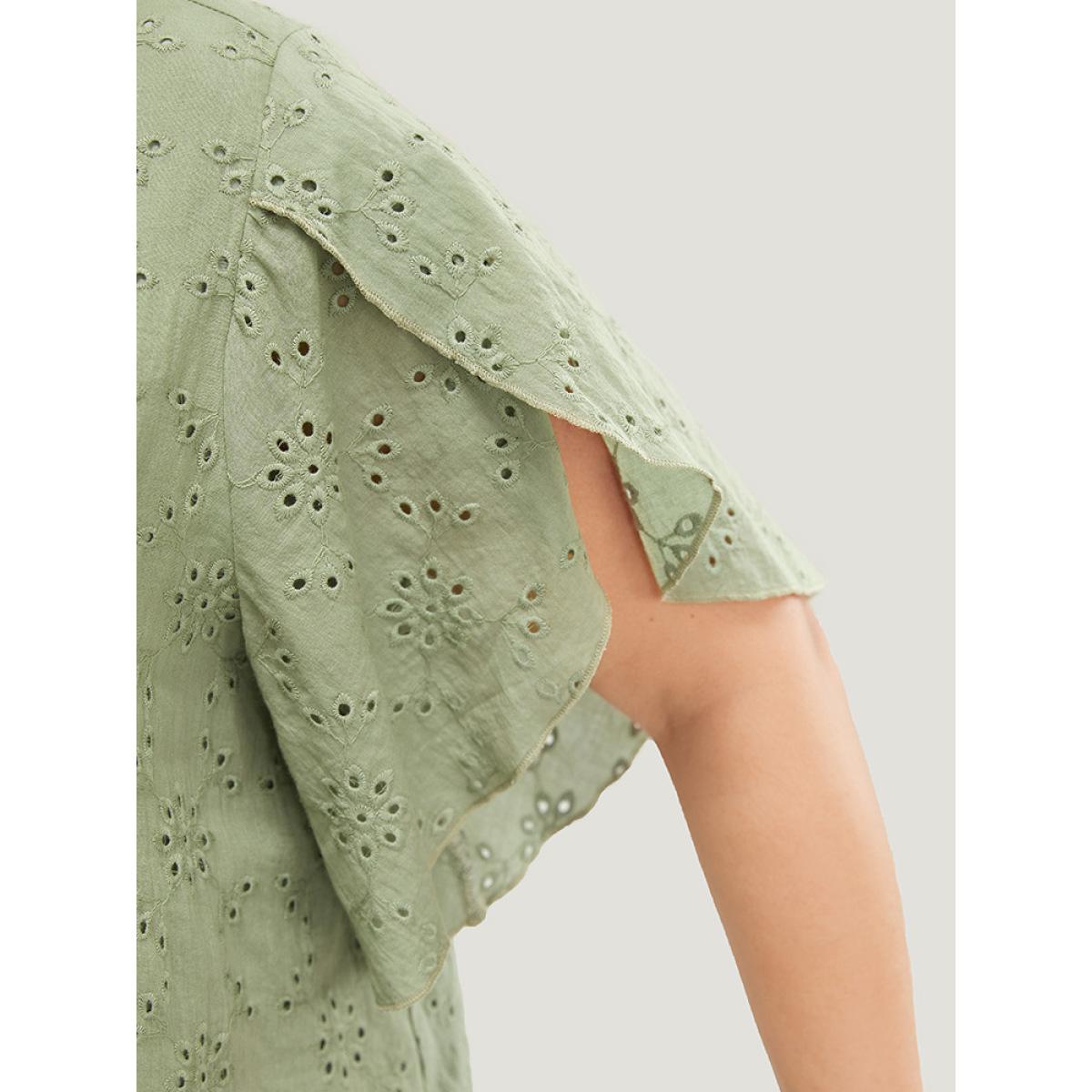 Plus Size Moss Solid Broderie Anglaise Split Sleeve Contrast Lace Blouse Women Elegant Short sleeve V-neck Dailywear Blouses BloomChic 12/L Product Image
