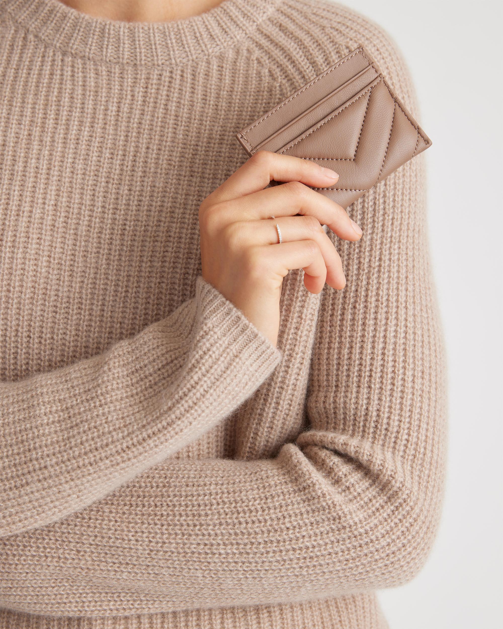 Quince | Women's Italian Leather Quilted Small Card Case Product Image