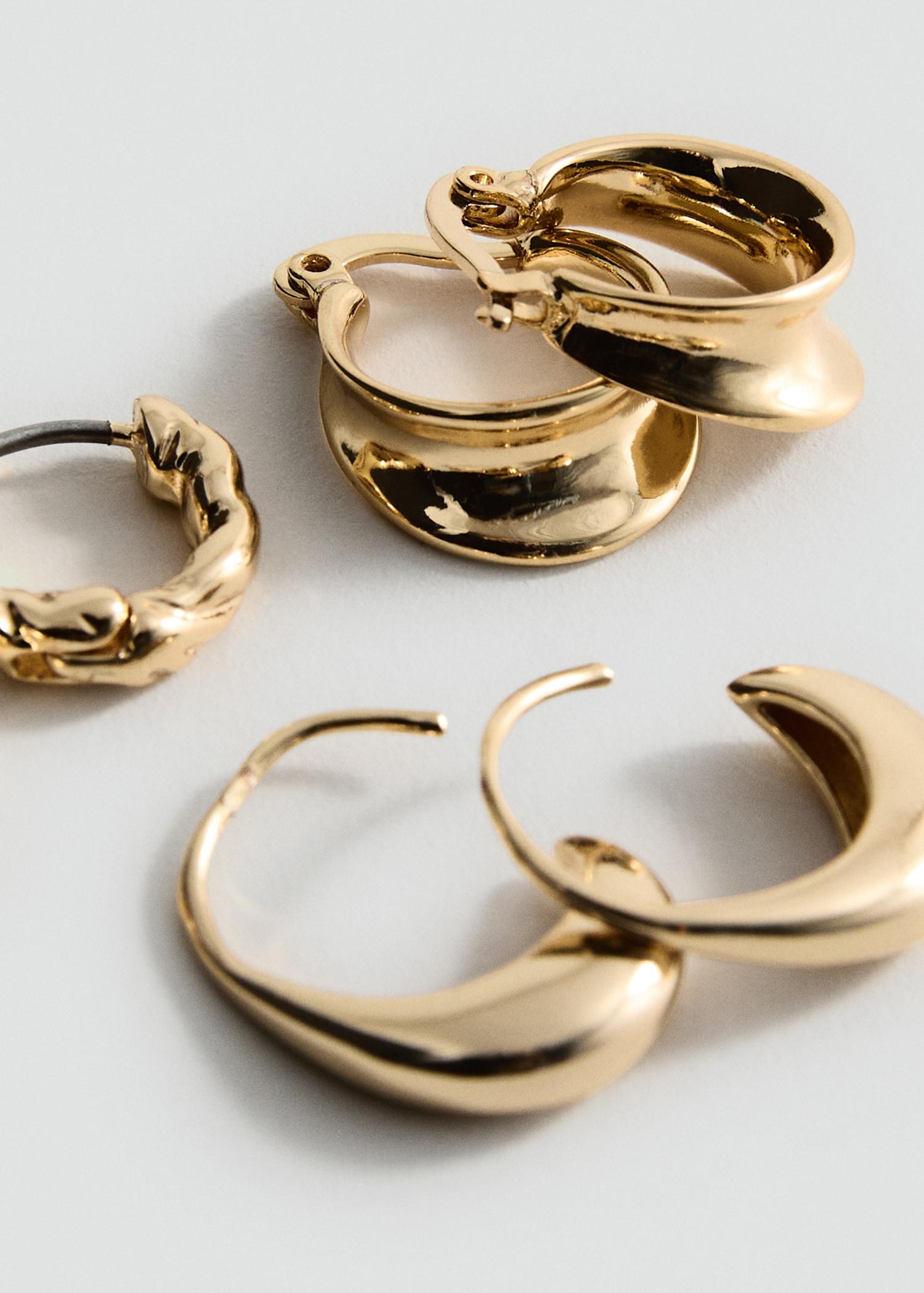 Set of 3 hoop earrings - Women | MANGO USA Product Image