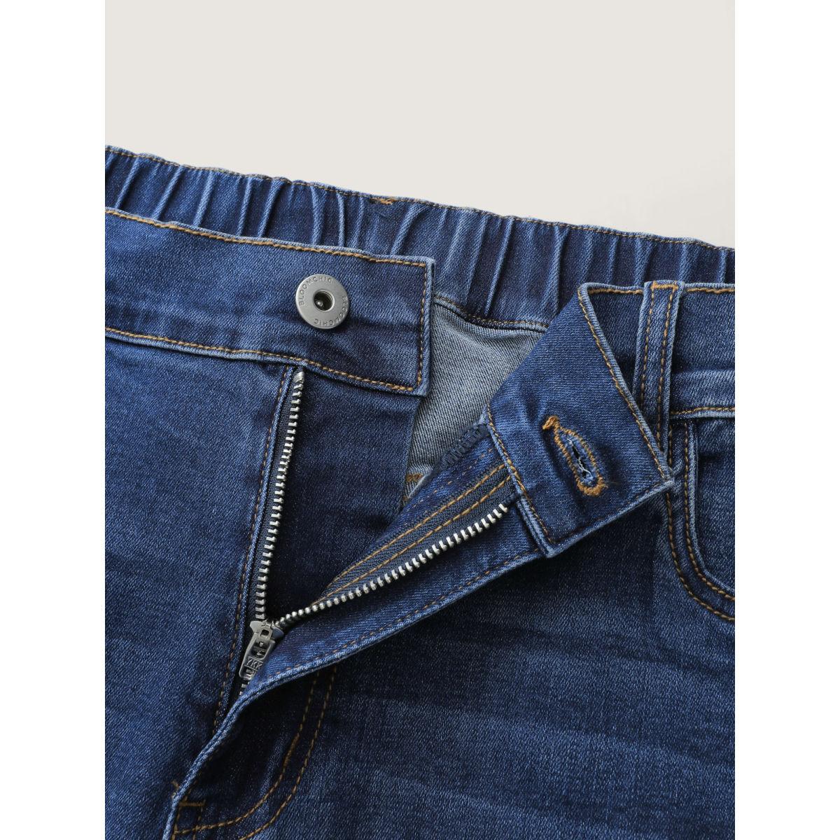 Plus Size Stretchy Butt-Lifting Rubber Waist Straight-Leg Jeans Women Midblue Leisure High stretch Slanted pocket Jeans BloomChic 30/6X Product Image