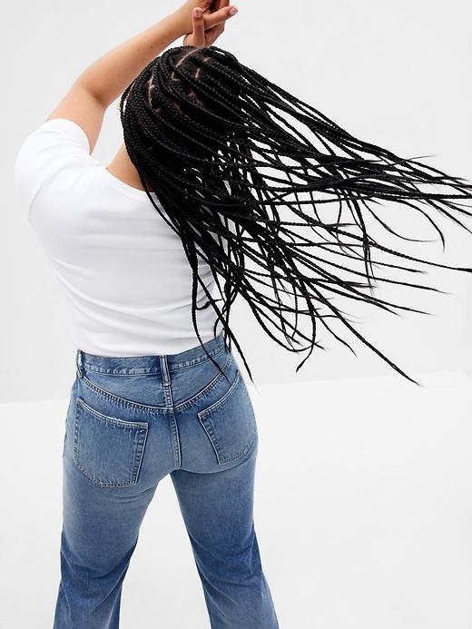 Modern V-Neck T-Shirt Product Image