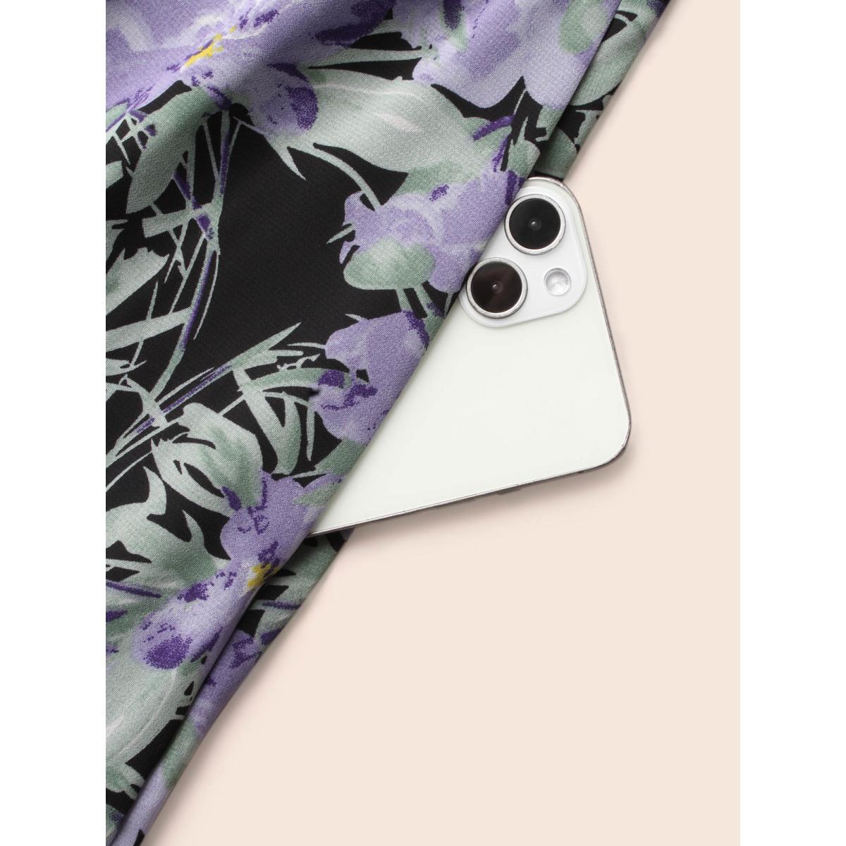 Plus Size Heart Neckline Floral Contrast Webbing Dress BlackFlower Women Elegant Woven ribbon&lace trim Heart neckline Long Sleeve Curvy BloomChic 28/5X Product Image