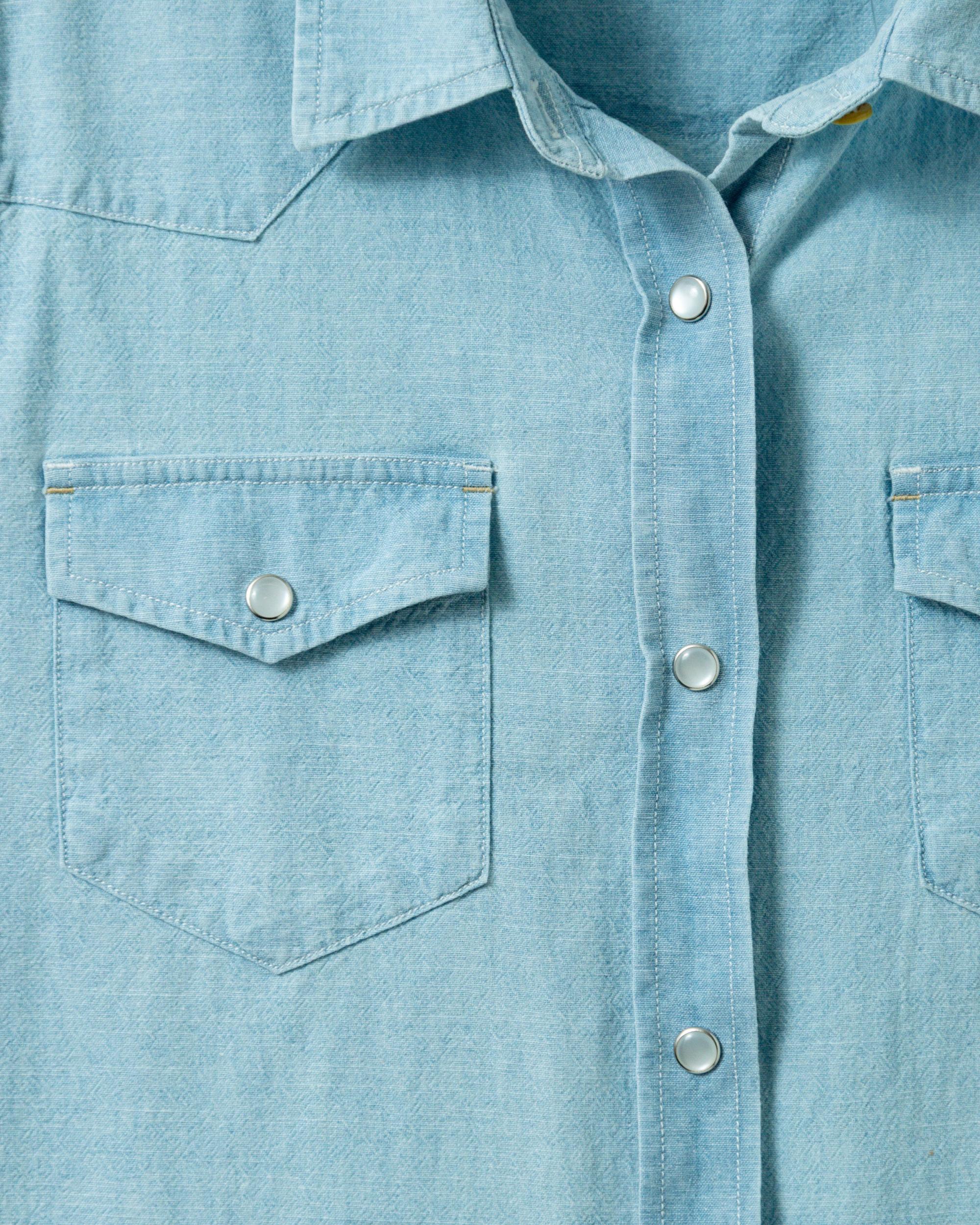 Women's Western Shirt in Chambray Product Image