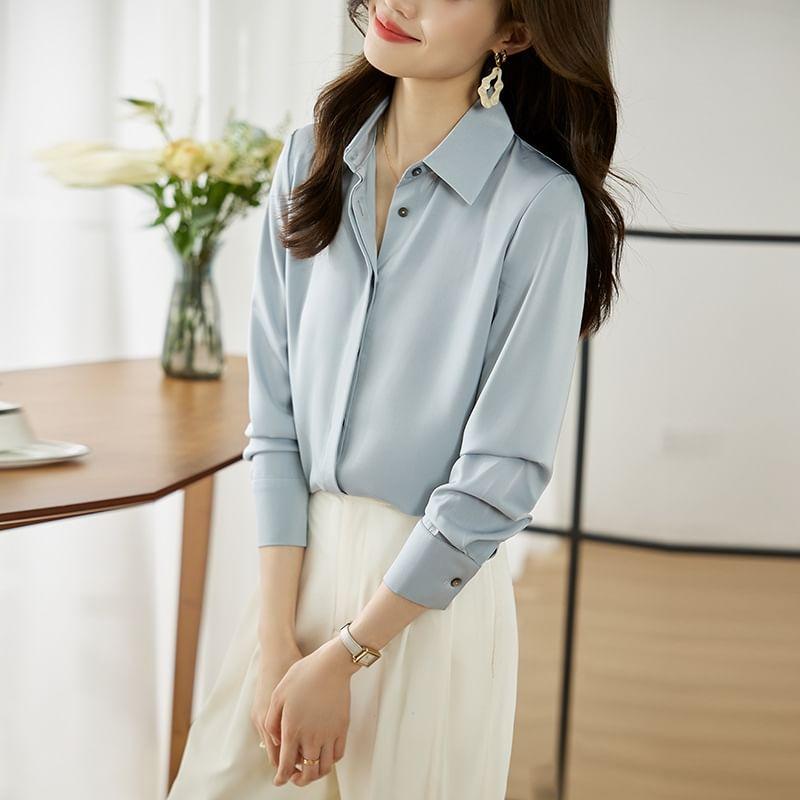 Long-Sleeve Plain Shirt Product Image
