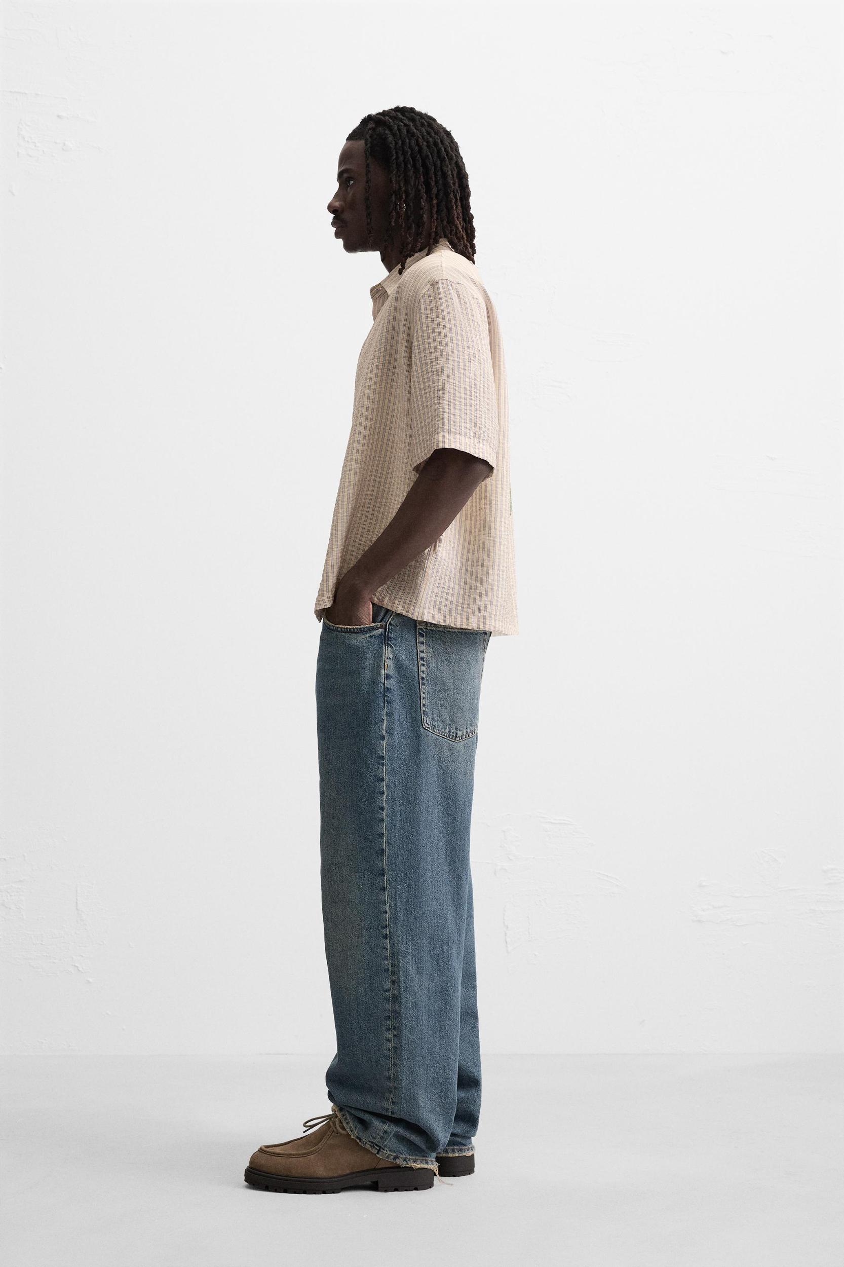 PRINTED TEXTURED SHIRT Product Image