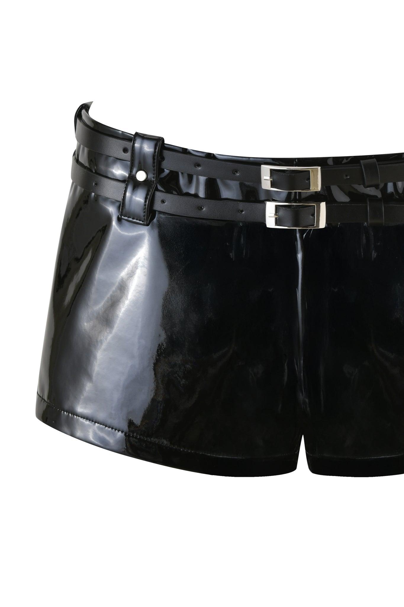 CAPRICORN ZODIAC TANK - BLACK Product Image