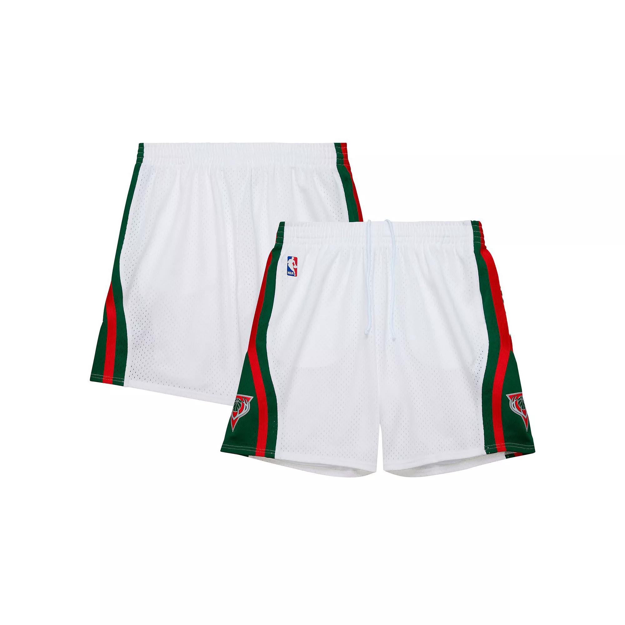 Men's Mitchell & Ness White Milwaukee Bucks 2013/14 Swingman Shorts,  Product Image