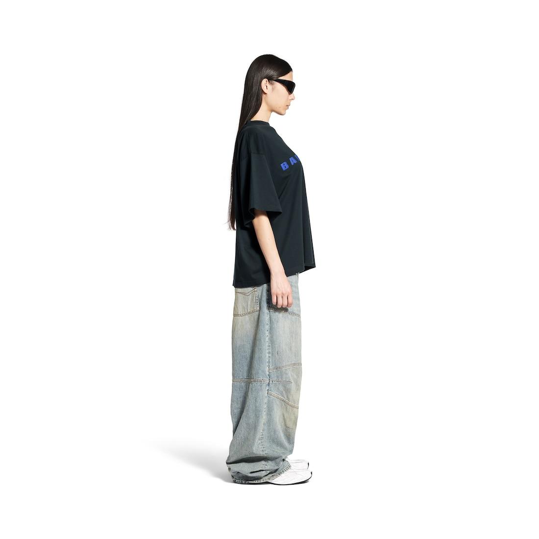 International Cropped T-shirt in Faded Black Product Image