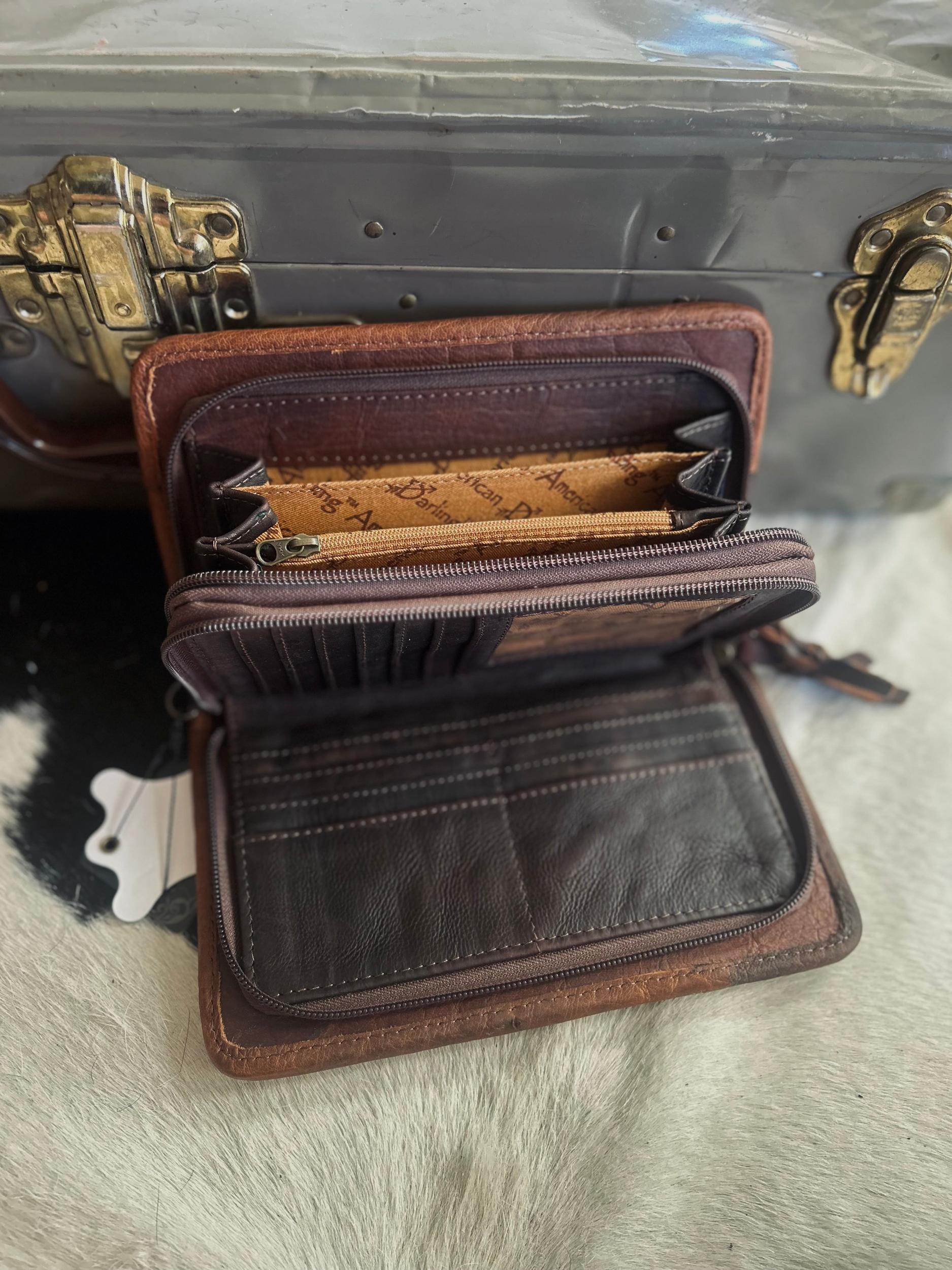 American Darling Prairie Star Wallet Crossbody Product Image