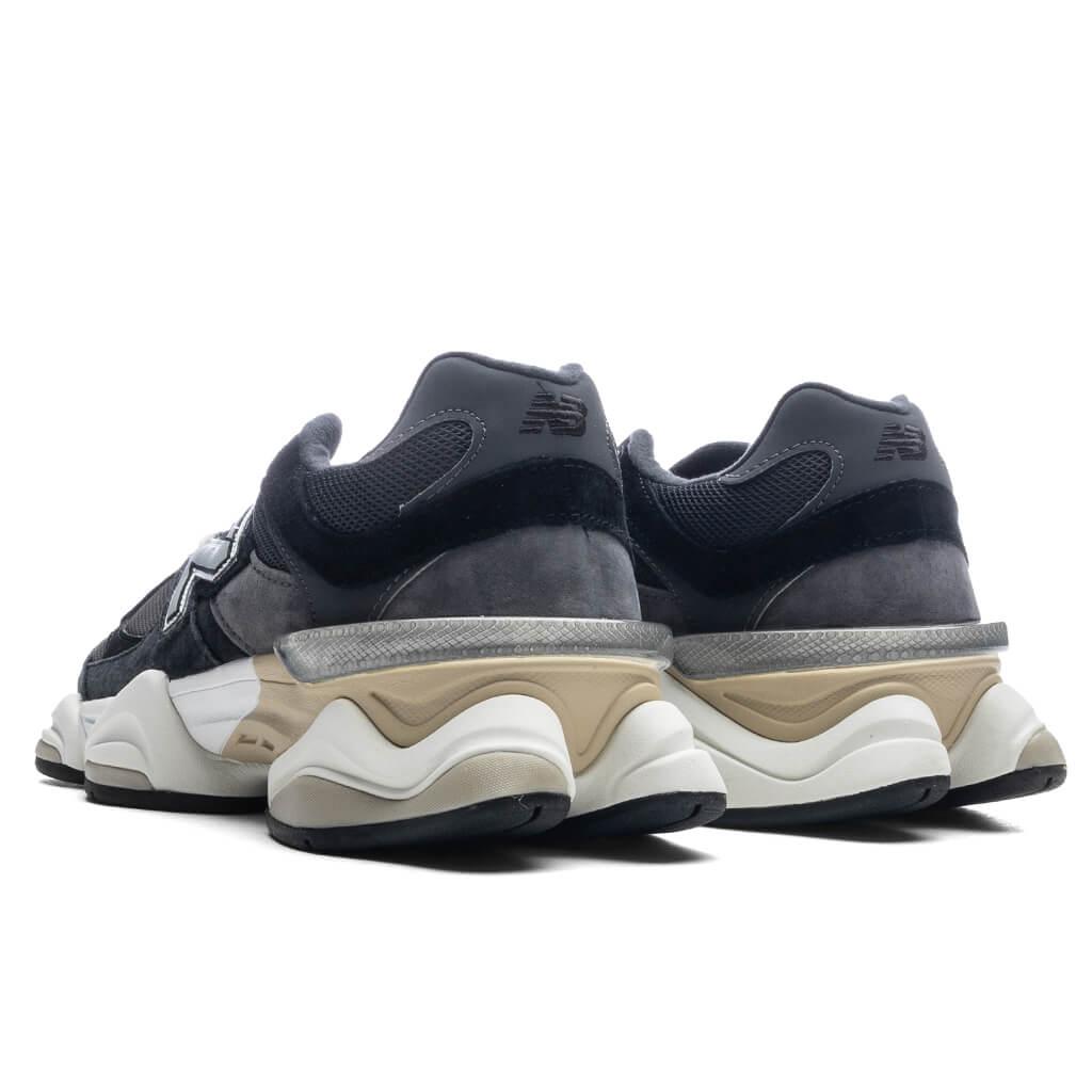 9060 - Black/ Phantom/Magnet/Silver Metallic Male Product Image