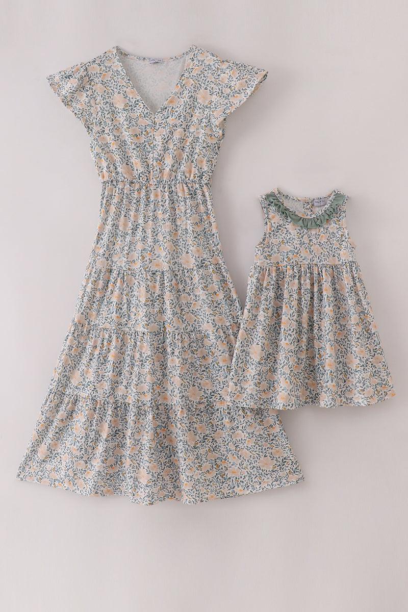 Bow applique print mom&me dress Product Image