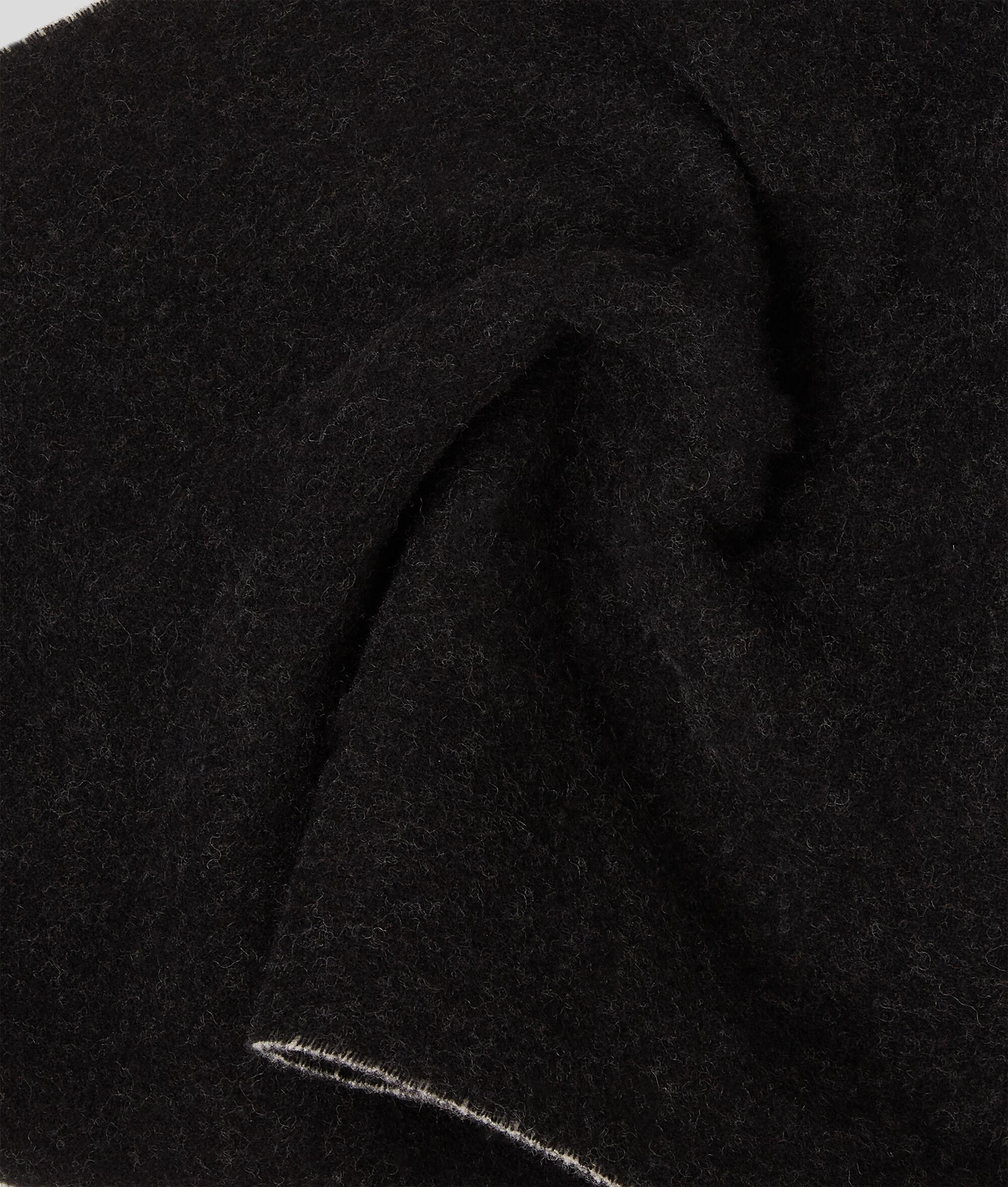 K/ESSENTIAL OVERSIZED LOGO SCARF Product Image