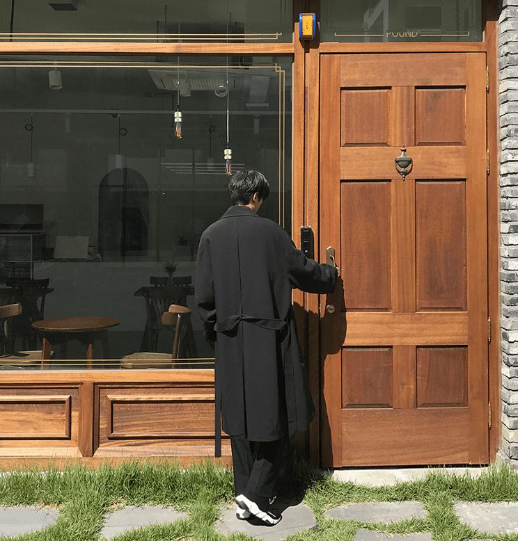 RT No. 2791 BELT TRENCH COAT Product Image