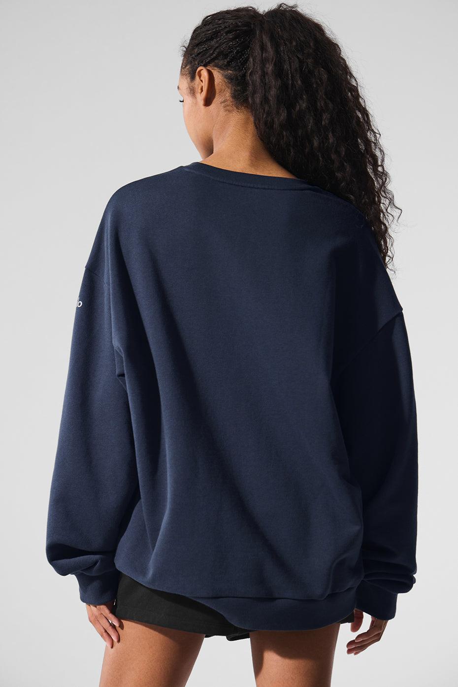 Chill Crew Neck Pullover - Navy Product Image